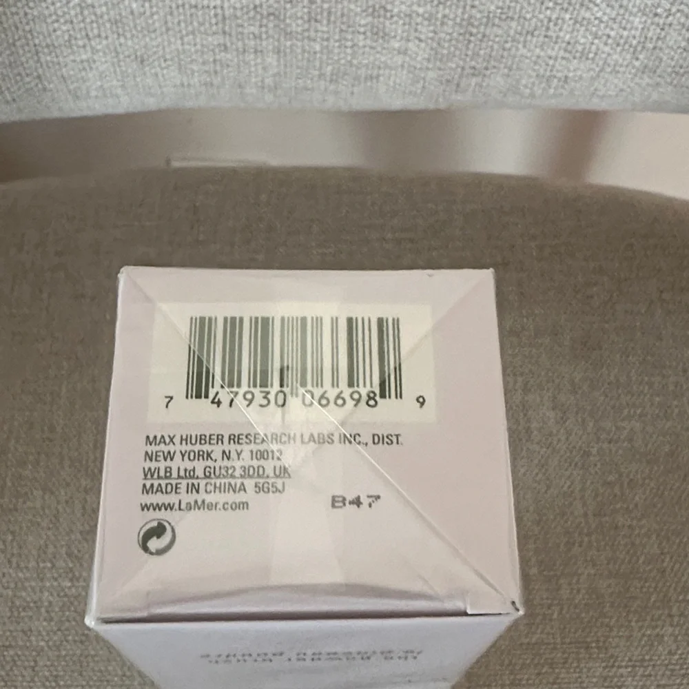 La Mer Powder Brush - Classic Cream